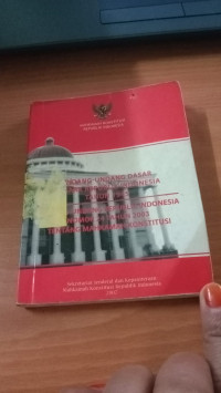Image of UUD NEGARA RI TAHUN 1945 DAN UU RI NOMOR 24 TAHUN 2003 TENTANG MAHKAMAH KONSTITUSI
